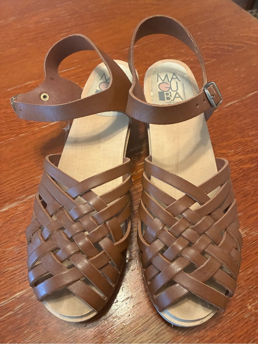 Brown Leather Woven Women’s clogs
